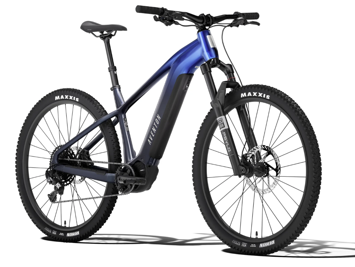 AVENTON Ramblas ADV