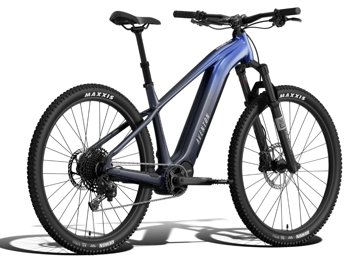 AVENTON Ramblas ADV